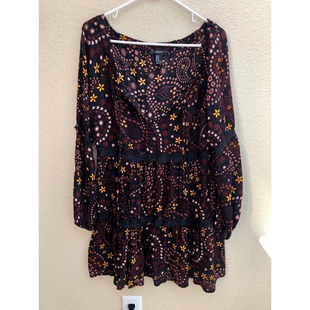 Forever 21 Floral Boho Peasant Dress Size Medium